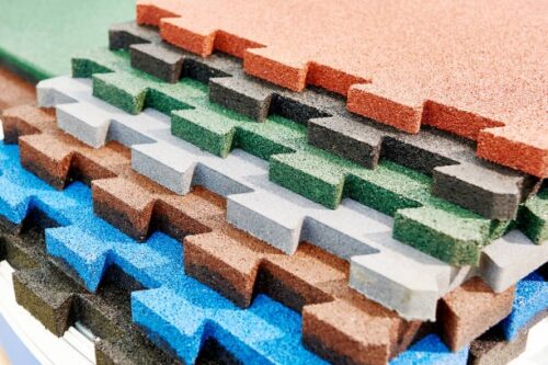 Rubber tile